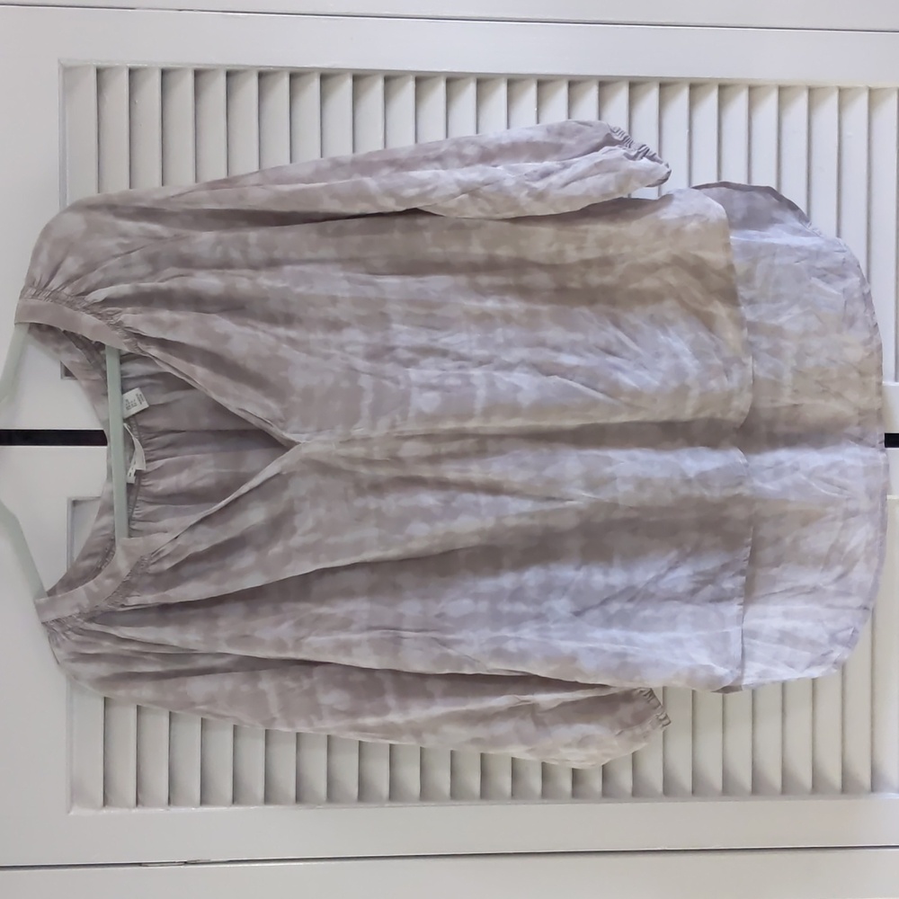 Max Studio large grey notch collar v neck silk watercolor tie dye print …